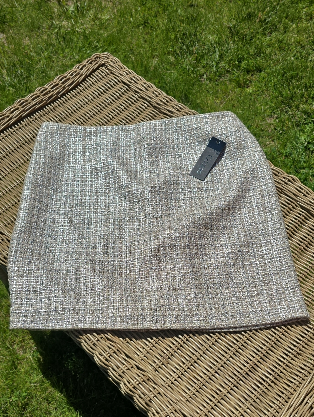 Willi Smith Metallic Tweed Mini Skirt in Gold and Cream